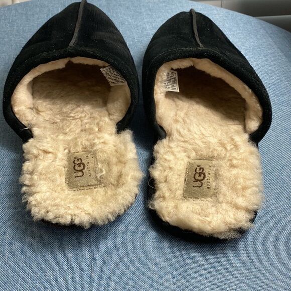 UGG men’s Scuff Fur-Lined Black Mule Slippers, size 11. - Picture 4 of 11
